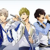 3 Majesty - List pictures