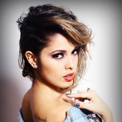 Jullie - List pictures