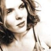 Coral Egan - List pictures