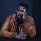 Luke James - List pictures