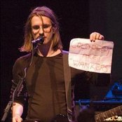 Steve Wilson - List pictures