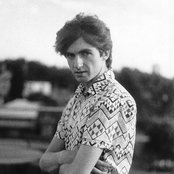 Neil Finn - List pictures