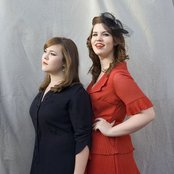 The Secret Sisters - List pictures