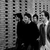 Holloways - List pictures