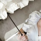 Brandi Disterheft - List pictures