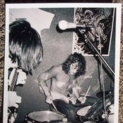 Hella - List pictures