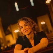Joan Osborne - List pictures