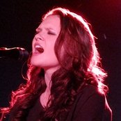 Lauren Pritchard - List pictures