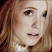 Tina Dico - List pictures