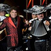 Juan Gabriel - List pictures