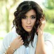 Asia Cruz - List pictures