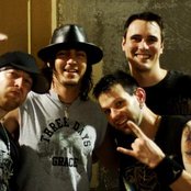 Breaking Benjamin - List pictures