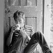 Damon Albarn - List pictures