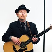 Dave Dobbyn - List pictures