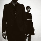 Hundreds - List pictures