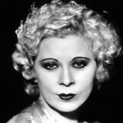 Mae West - List pictures