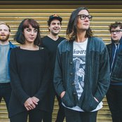 Menace Beach - List pictures