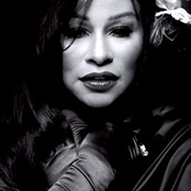 Chaka Khan - List pictures