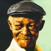 Ibrahim Ferrer - List pictures