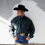 Daryle Singletary - List pictures