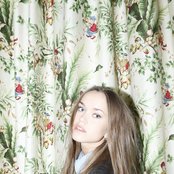 Amanda Mair - List pictures