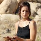 Chantal Kreviazuk - List pictures