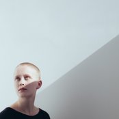 Sea Oleena - List pictures