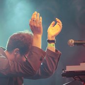 Fugitive Dancer - List pictures