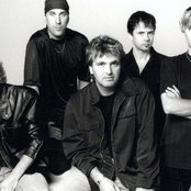 Honeymoon Suite - List pictures