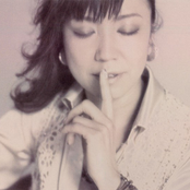 Yumi Arai - List pictures