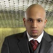 Matt Houston - List pictures