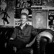 Jono Mccleery - List pictures