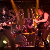 Raven - List pictures