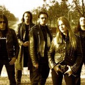 White Skull - List pictures