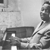 Otis Spann - List pictures