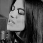 Sofi De La Torre - List pictures