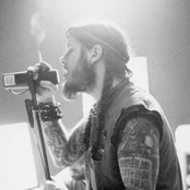 Down - List pictures