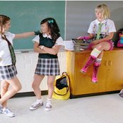 School Gyrls - List pictures