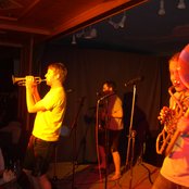 Labrassbanda - List pictures