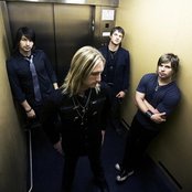 Decemberadio - List pictures