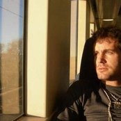 Axel Fernando - List pictures