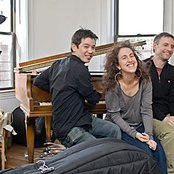 Anat Fort Trio - List pictures