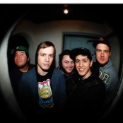 Close Your Eyes - List pictures