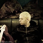 Everything Everything - List pictures