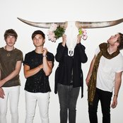 Fenech-soler - List pictures