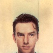 Mick Harvey - List pictures