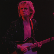 Andy Summers - List pictures