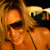 Tami Chynn - List pictures