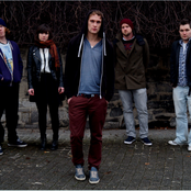 Walking On Cars - List pictures