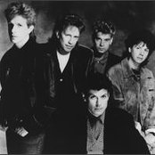 Hooters - List pictures